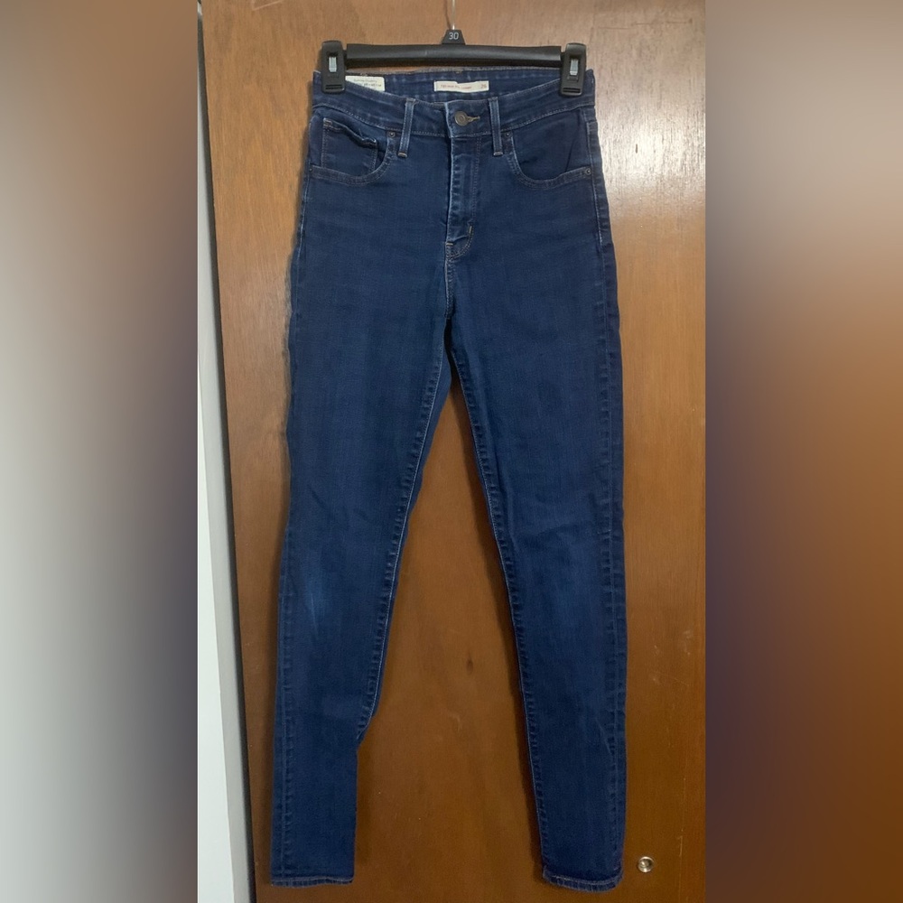 Levi's Dark Blue Skinny Jeans